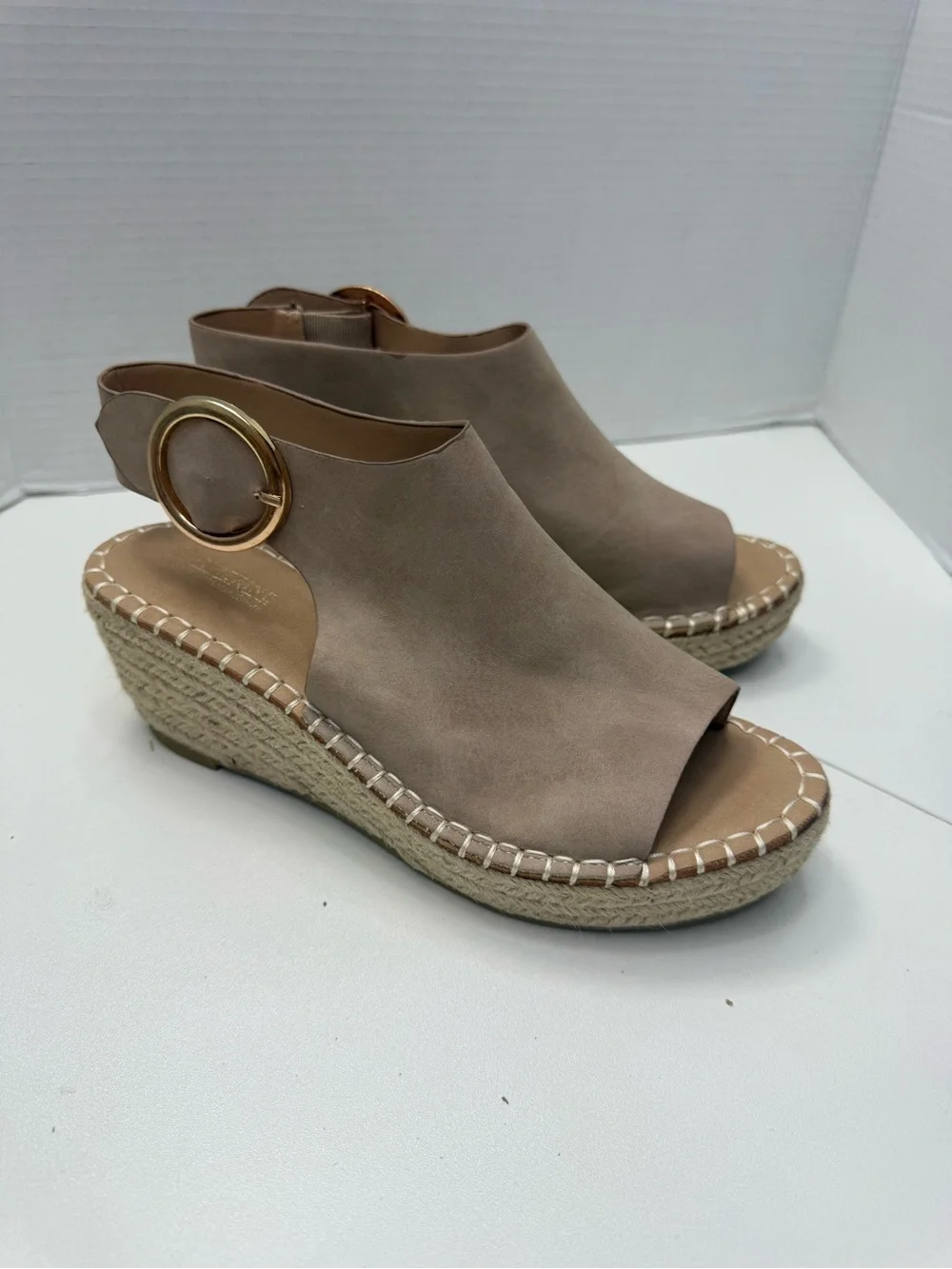 Catherine Malandrino comfortable taupe